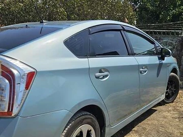 Авто Toyota Prius 2015 № 7860242