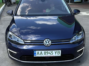 Авто Volkswagen E-Golf 2019 № 7860251