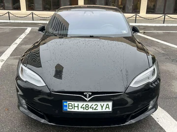 Авто Tesla Model S 2017 № 7860306