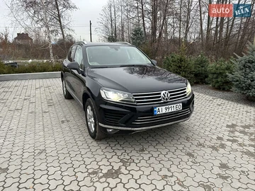 Авто Volkswagen Touareg 2015 № 7860339