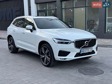 Авто Volvo Xc60 2019 № 7860374