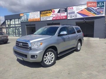 Авто Toyota Sequoia 2015 № 7860379