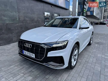 Авто Audi Q8 2023 № 7860382
