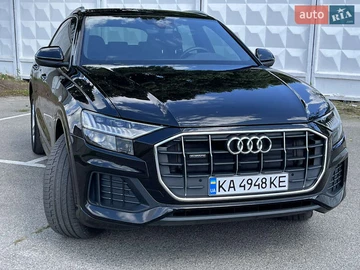 Авто Audi Q8 2021 № 7860386