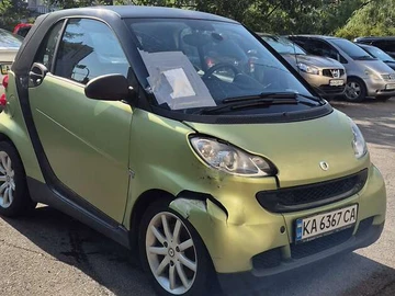 Авто smart Fortwo 2011 № 7860432
