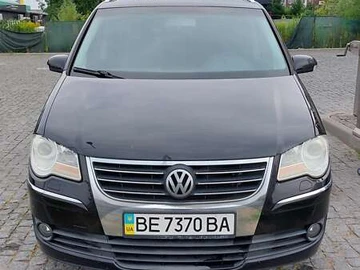 Авто Volkswagen Touran 2007 № 7860470