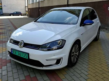 Авто Volkswagen E-Golf 2015 № 7860577