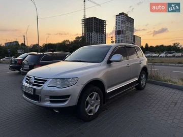 Авто Volkswagen Touareg 2007 № 7860592
