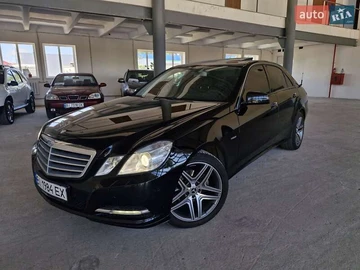 Авто Mercedes E-Class 2011 № 7860615