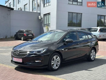 Авто Opel Astra 2019 № 7860634