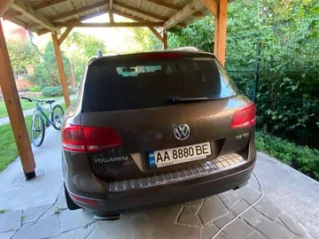 Авто Volkswagen Touareg 2012 № 7860734