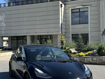 Авто Tesla Model 3 2020 № 7860735