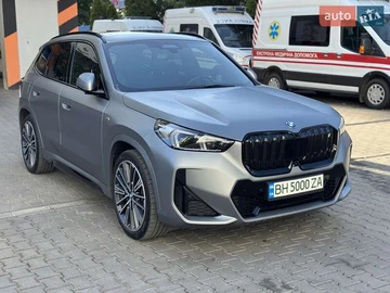Авто BMW Ix1 2023 № 7860806