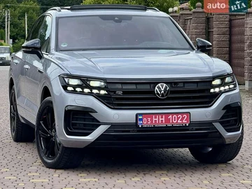 Авто Volkswagen Touareg 2022 № 7860812