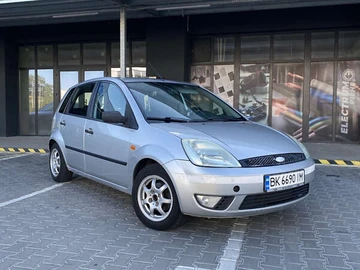 Авто Ford Fiesta 2004 № 7860869