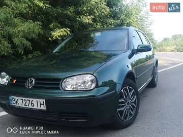 Авто Volkswagen Golf 2000 № 7860891