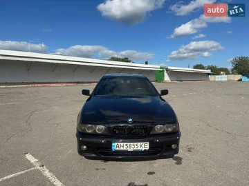 Авто BMW 5 Series 2002 № 7860907