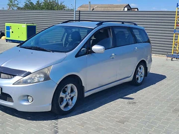 Авто Mitsubishi Grandis 2004 № 7860942