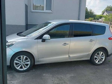 Авто Renault Grand Scenic 2010 № 7860962