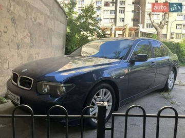 Авто BMW 7 Series 2001 № 7861025