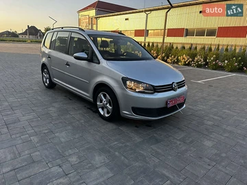 Авто Volkswagen Touran 2012 № 7861045