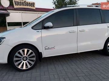 Авто Volkswagen Sharan 2011 № 7861163