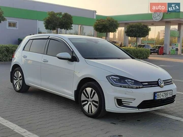 Авто Volkswagen E-Golf 2019 № 7861196