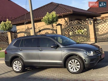 Авто Volkswagen Tiguan 2018 № 7861306