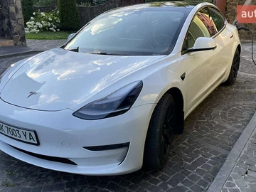 Авто Tesla Model 3 2021 № 7861340