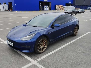 Авто Tesla Model 3 2021 № 7861573