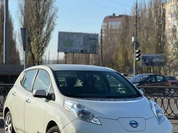 Авто Nissan Leaf 2017 № 7861644