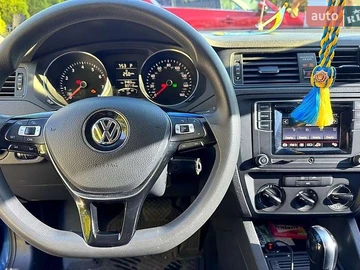 Авто Volkswagen Jetta 2016 № 7861657