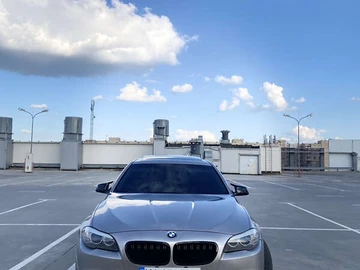 Авто BMW 5 Series 2010 № 7861672