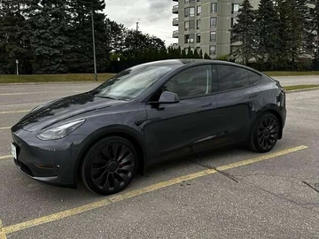 Авто Tesla Model Y 2023 № 7861708