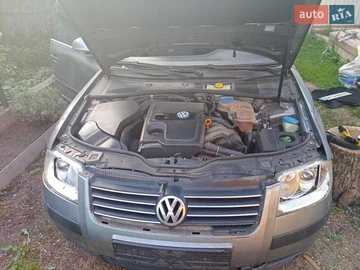Авто Volkswagen Passat 2003 № 7861714
