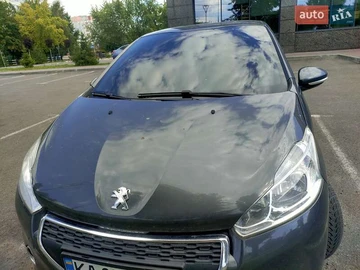 Авто Peugeot 208 2012 № 7861758