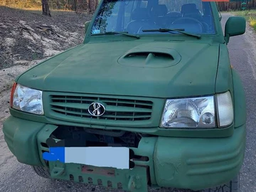Авто Hyundai Galloper 2000 № 7861895