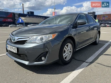 Авто Toyota Camry 2013 № 7862015