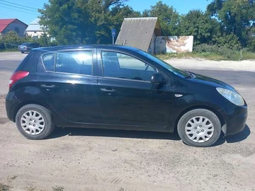 Авто Hyundai I20 2011 № 7862217