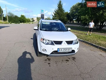 Авто Mitsubishi Outlander Xl 2008 № 7862289