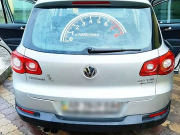Авто Volkswagen Tiguan 2010 № 7862326