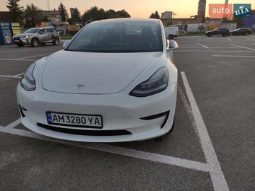 Авто Tesla Model 3 2019 № 7862424
