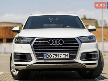 Авто Audi Q7 2018 № 7862485
