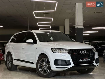 Авто Audi Q7 2017 № 7862497