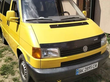 Авто Volkswagen Transporter 2000 № 7862624