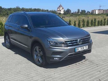 Авто Volkswagen Tiguan 2018 № 7862859