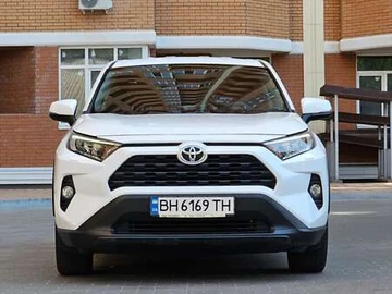 Авто Toyota Rav4 2018 № 7862907