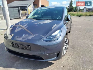 Авто Tesla Model Y 2023 № 7862909