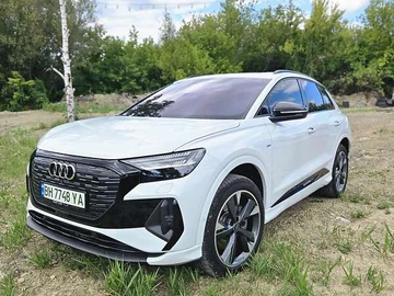 Авто Audi Q4 E-Tron 2023 № 7862932