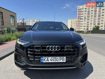 Авто Audi Q8 2019 № 7862955